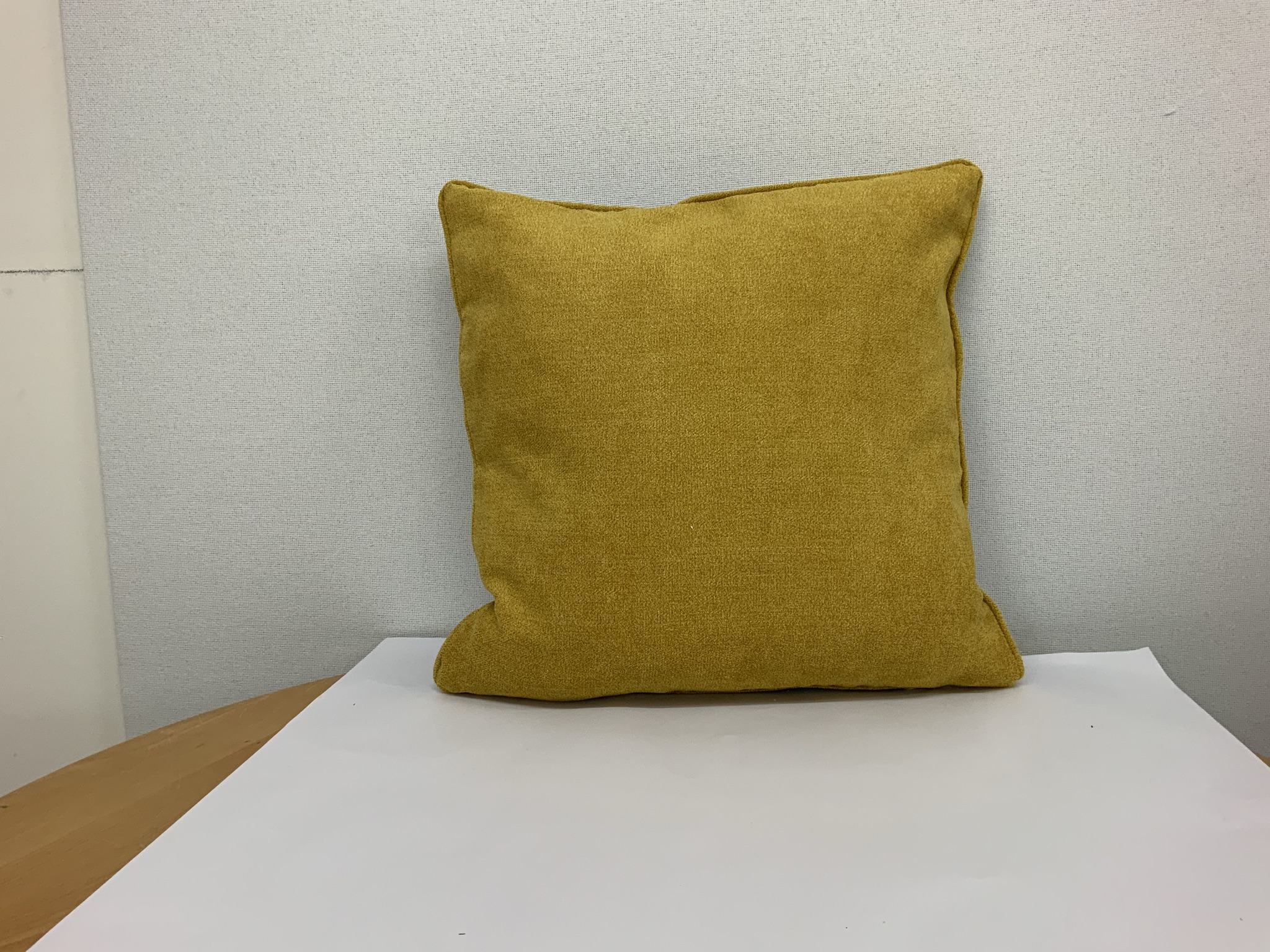 Hidden Paradise Emerald Cushion Cover 2 Hidden Paradise Emerald Cushion Cover - Image 2